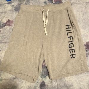 Tommy Hilfiger Gray Sweat-shorts Size M